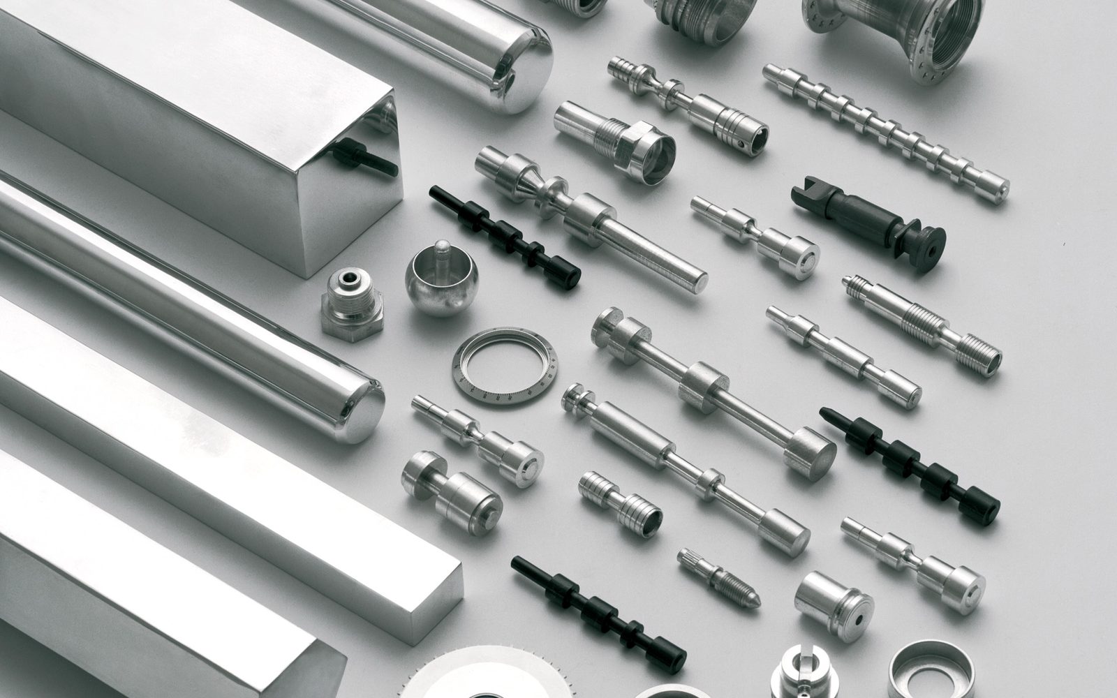 Precision machined aluminium components